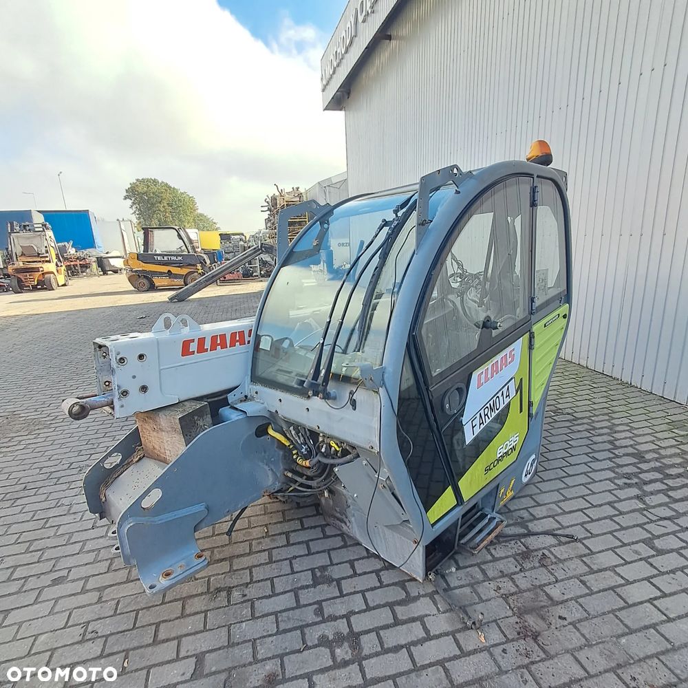 Claas scorpion 6035 - 8