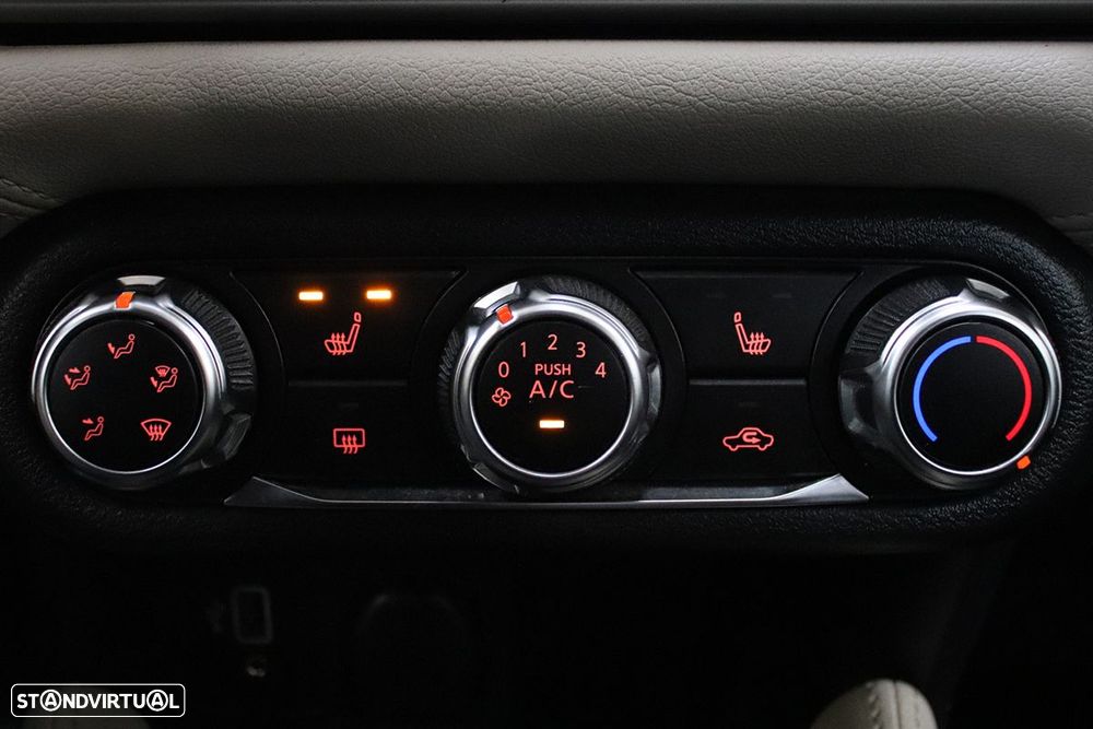 Nissan Micra 1.0 IG-T N-Design Black - 12