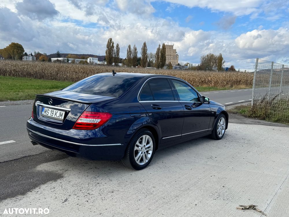 Mercedes-Benz C 180 CGI Automatik BlueEFFICIENCY Avantgarde - 5