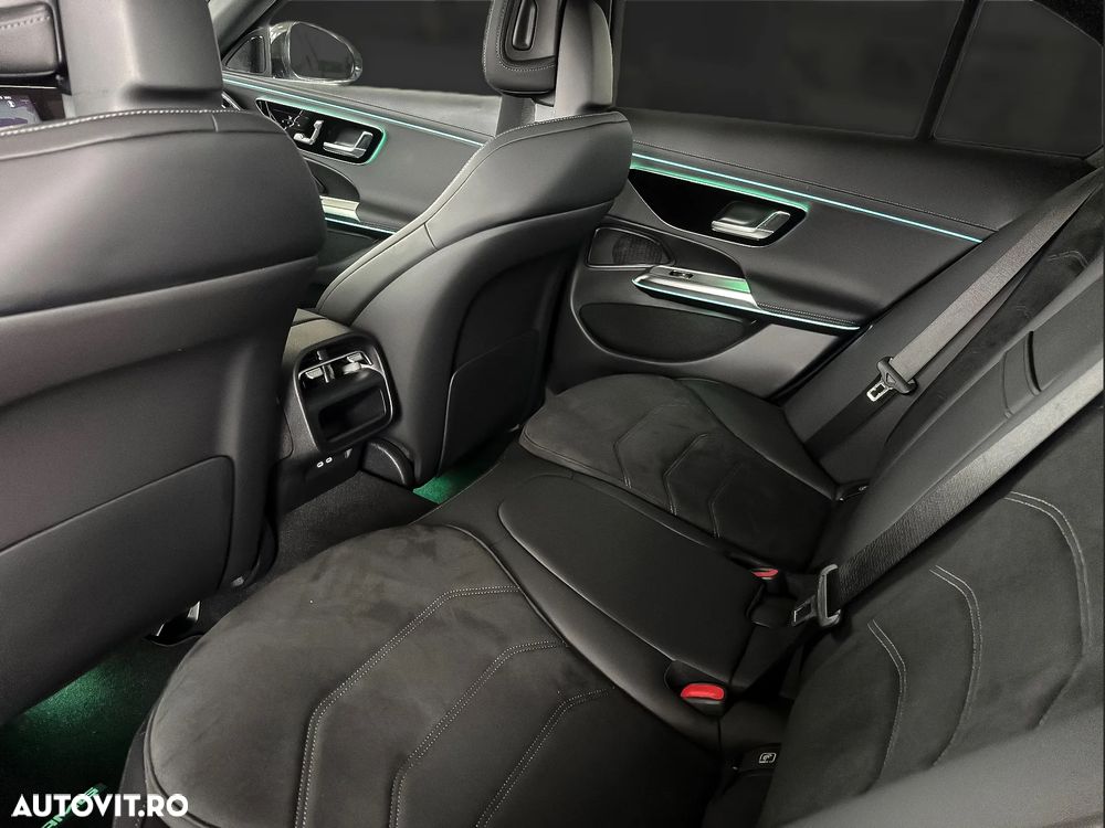 Mercedes-Benz E 300e 4Matic 9G-TRONIC Edition AMG Line - 9