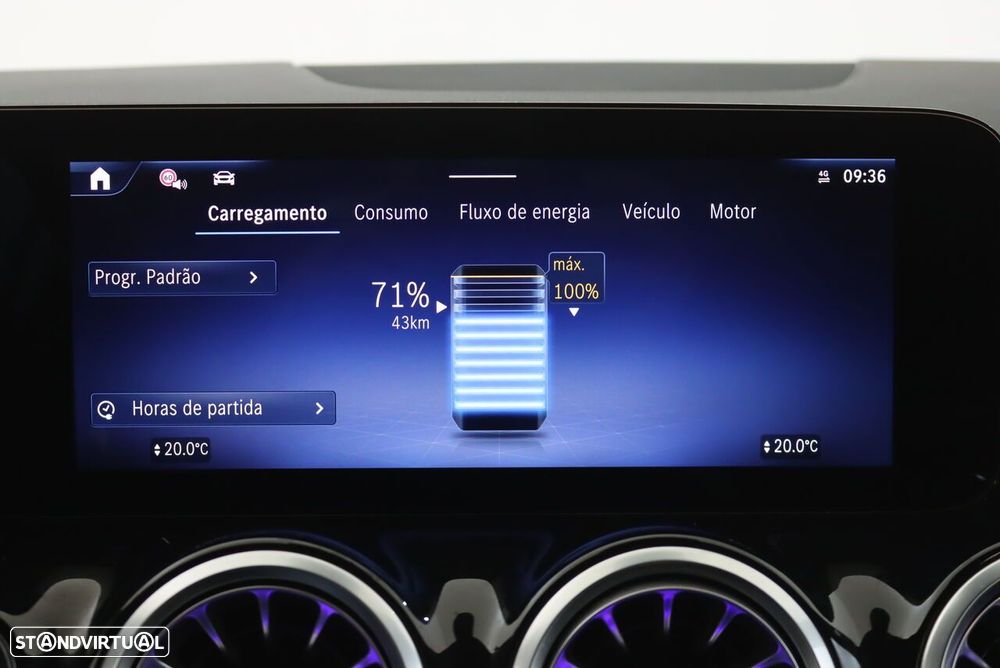 Mercedes-Benz A 250 e AMG Line - 36