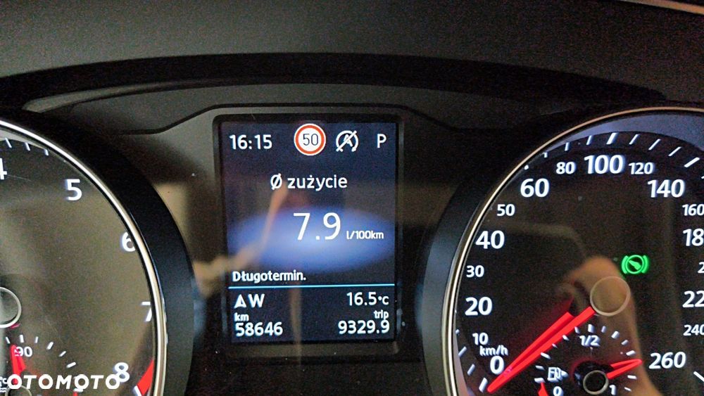 Volkswagen Passat 2.0 TSI Elegance DSG - 24