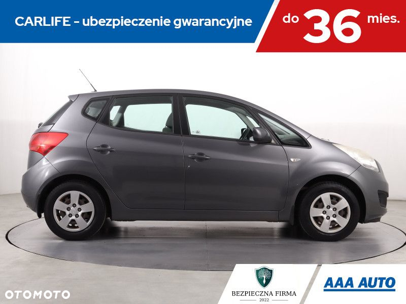 Kia Venga - 7