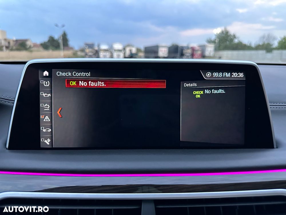 BMW Seria 7 - 28