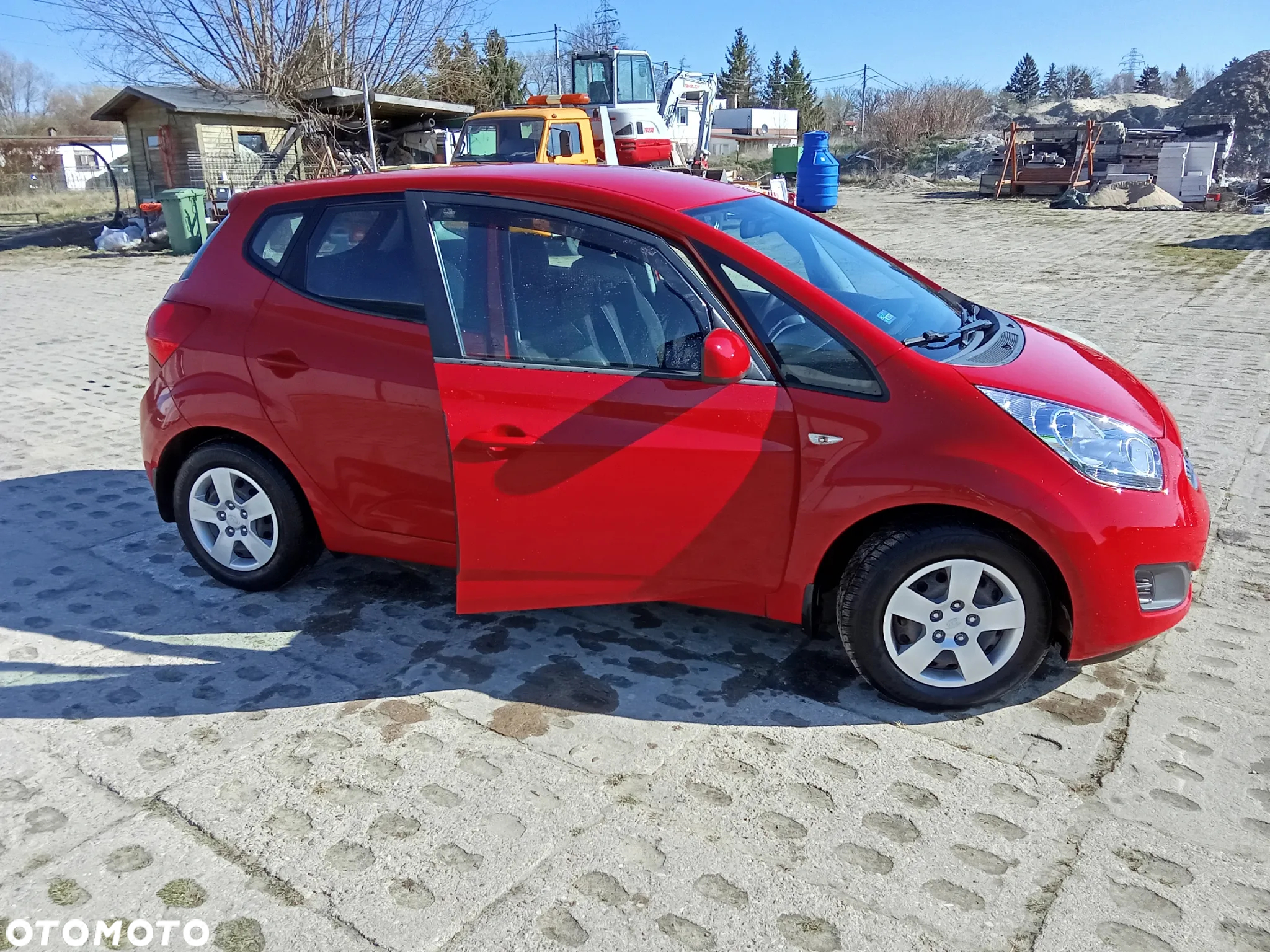 Kia Venga - 7