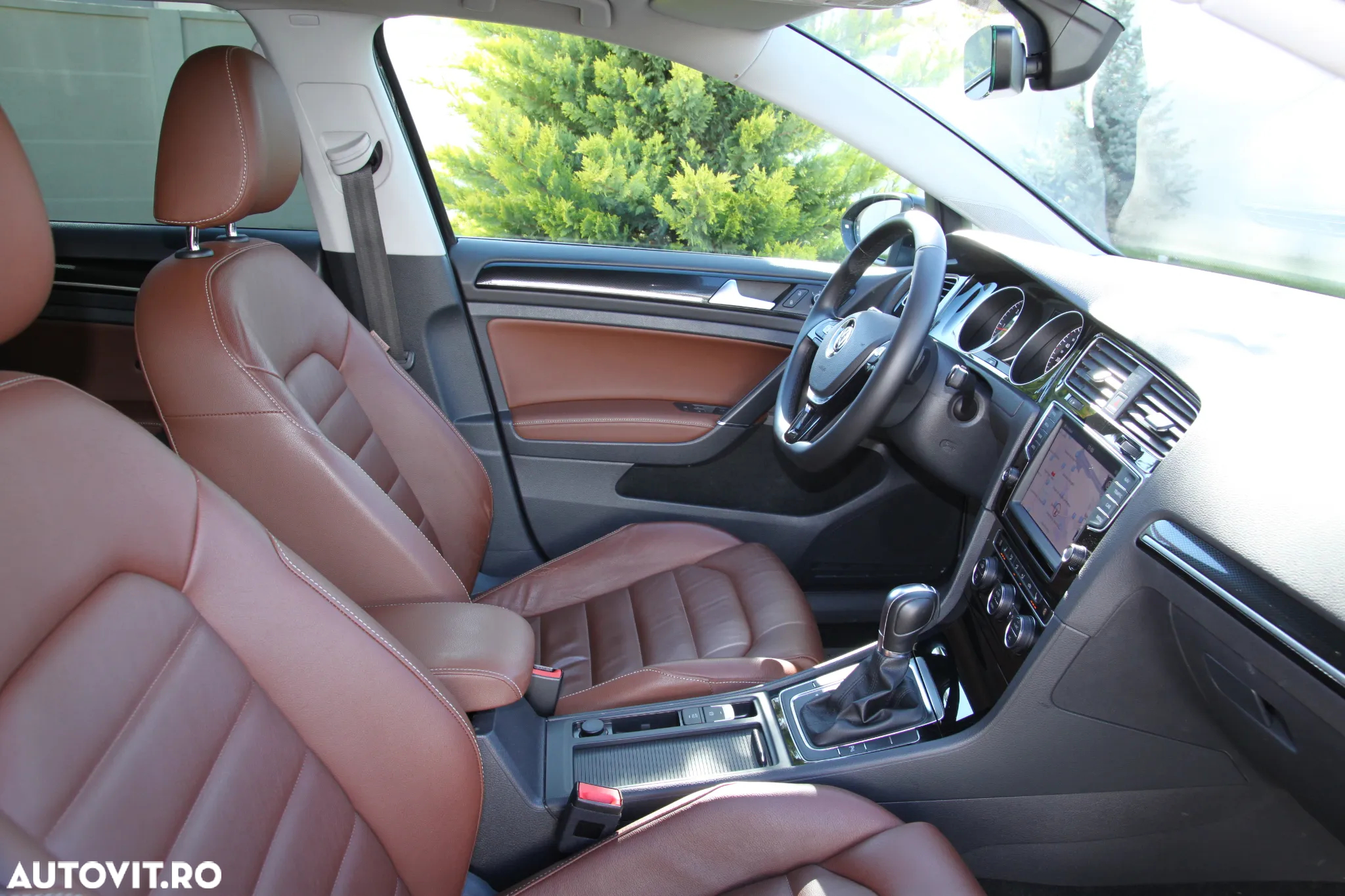 Volkswagen Golf 2.0 TDI DSG BMT Highline - 21
