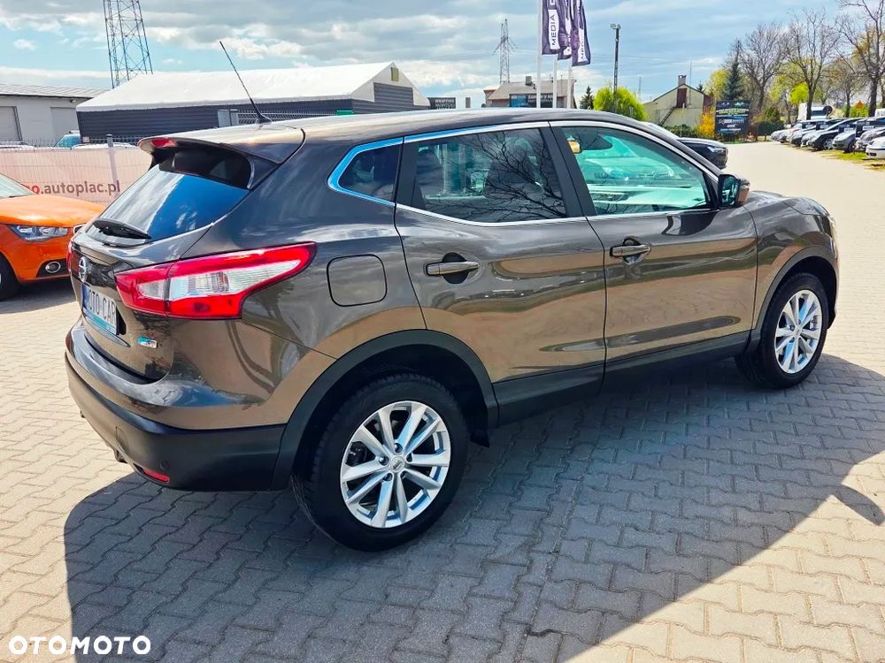 Nissan Qashqai 1.5 dCi N-Connecta - 8