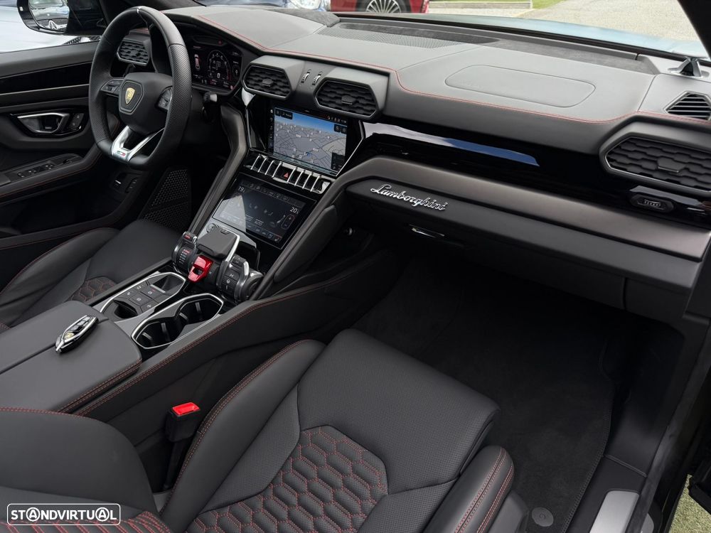Lamborghini Urus 4.0 V8 - 25