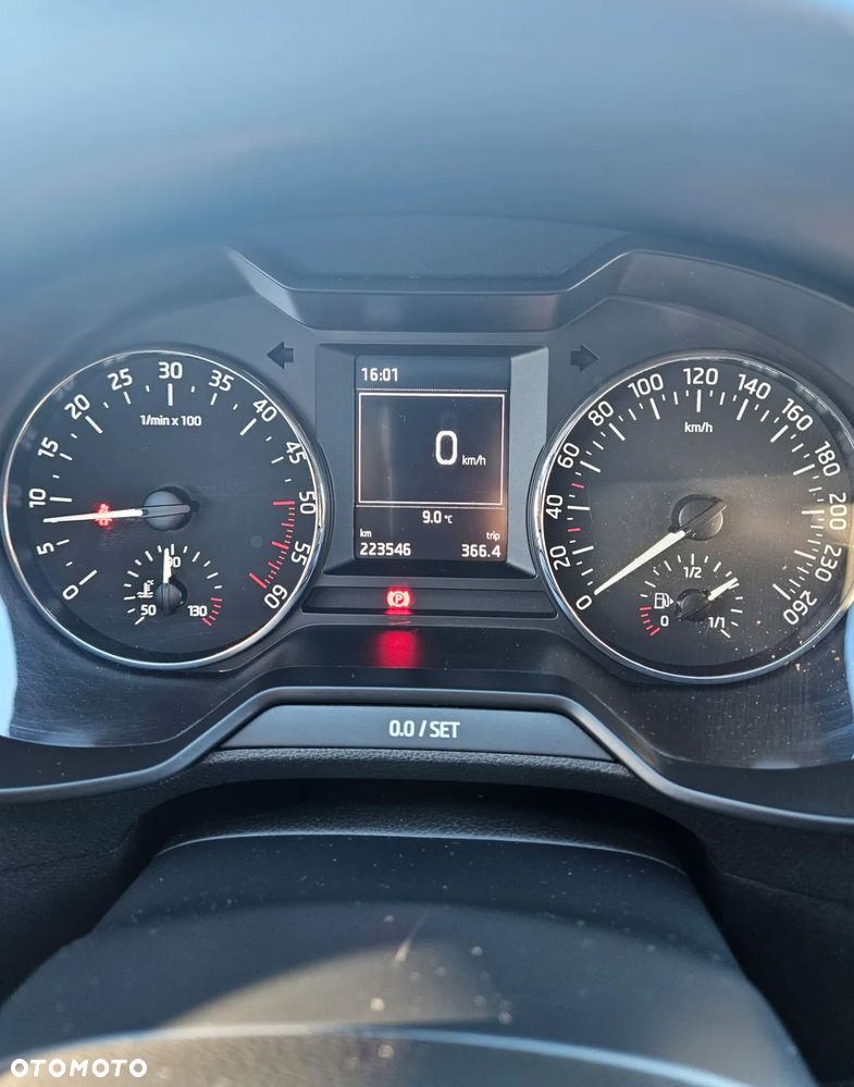 Skoda Octavia 2.0 TDI Ambition - 34