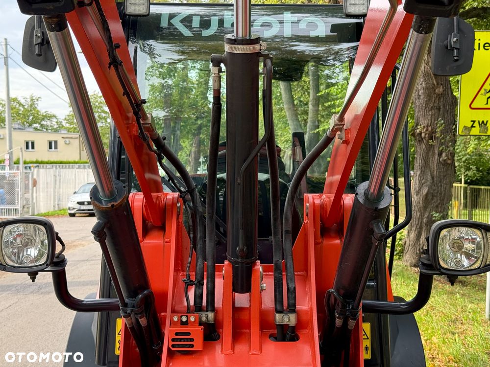 Kubota Ładowarka R070 - 14