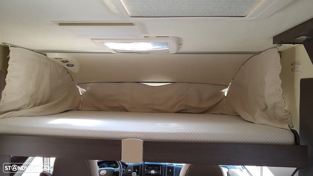 Burstner Viseo i 720 cama central - 26