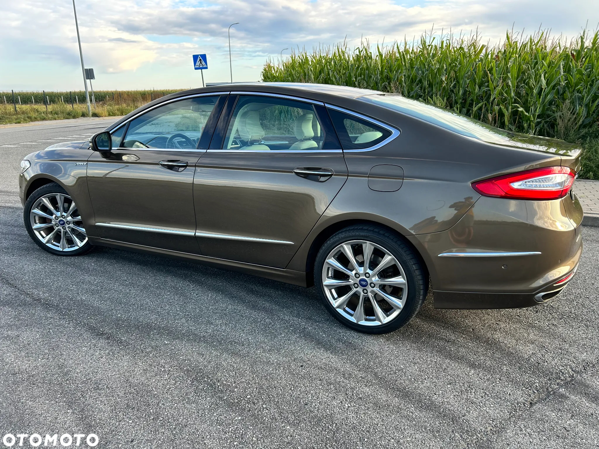Ford Mondeo Vignale 2.0 EcoBoost - 9