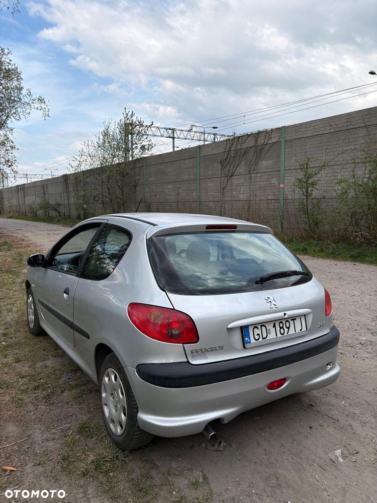 Peugeot 206 1.1 Mistral - 2