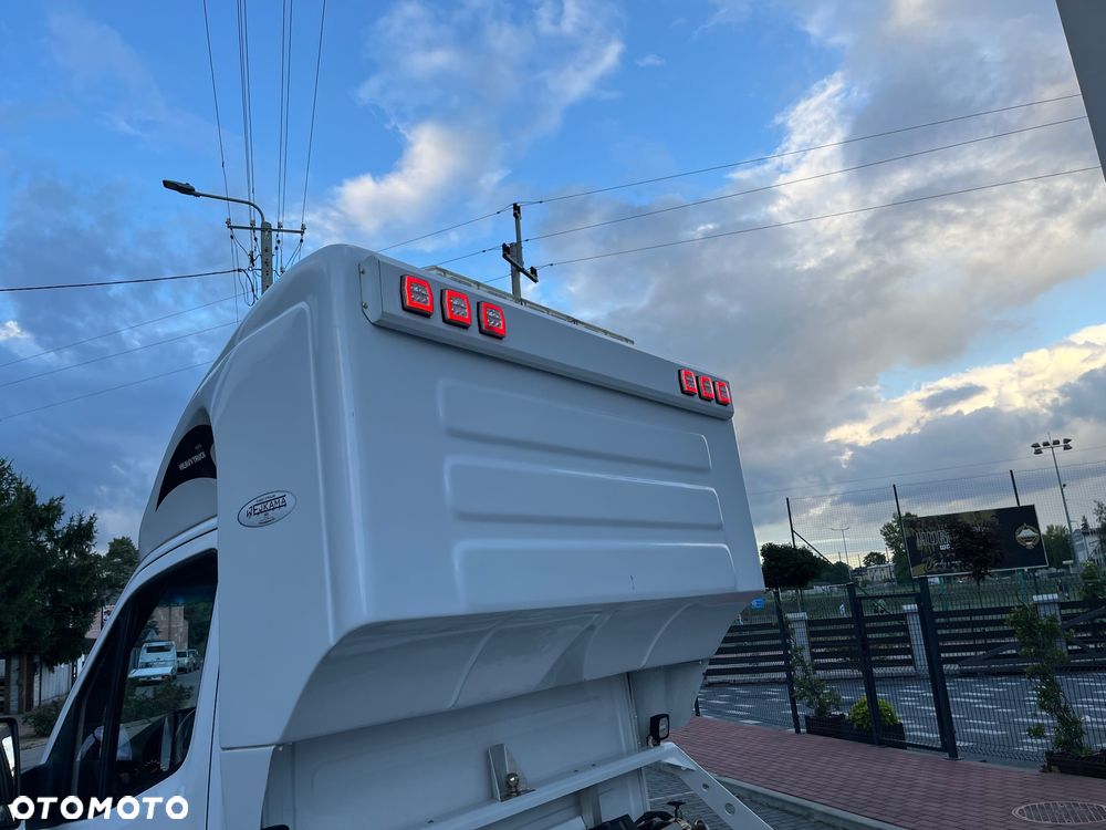 Mercedes-Benz Sprinter 319 CDI V6 - 13