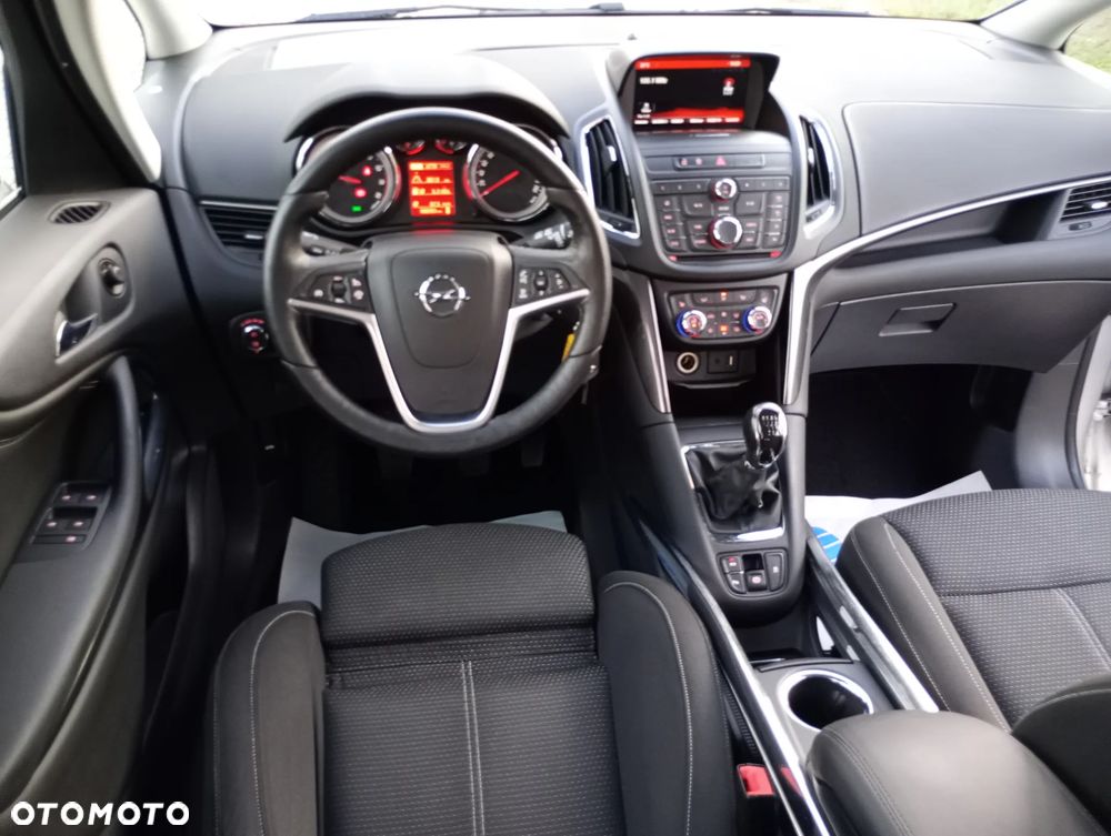 Opel Zafira 1.4 T Cosmo - 10