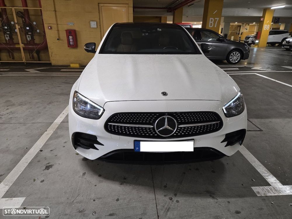 Mercedes-Benz E 200 d 9G-TRONIC AMG Line - 4