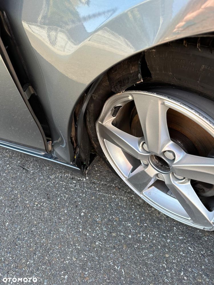 Volvo V40 D2 Drive-E SCR Momentum - 6