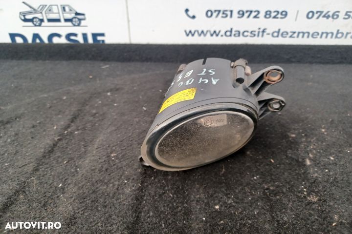 Proiector stanga 8E0941699 0305063001 8E0941699 0305063001 Audi A4 B6 - 1