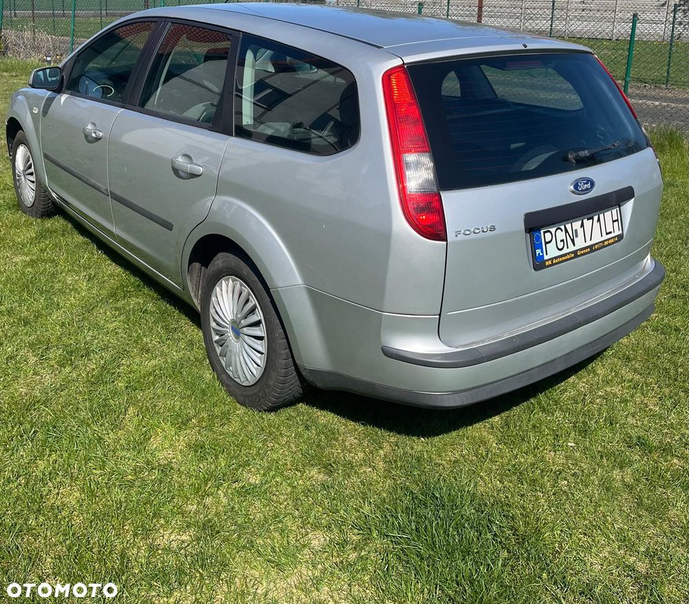 Ford Focus - 2