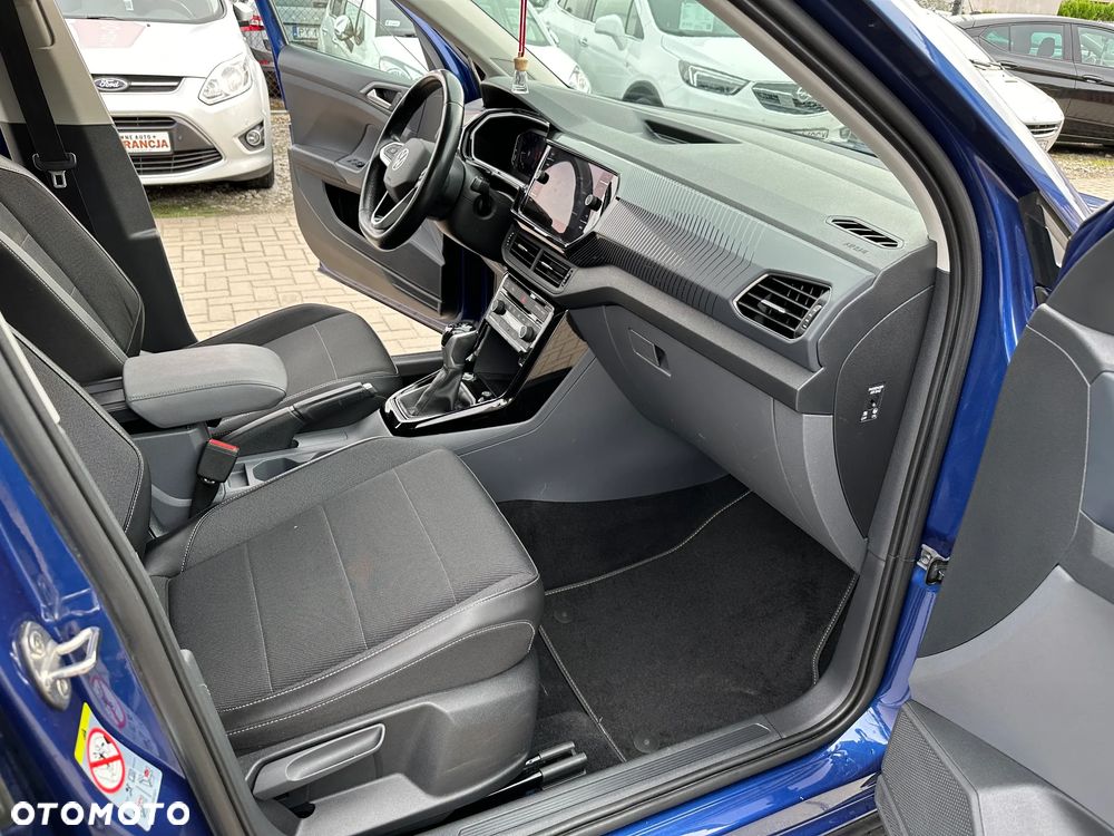Volkswagen T-Cross - 25
