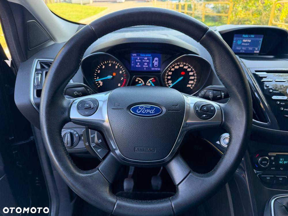 Ford Kuga - 22