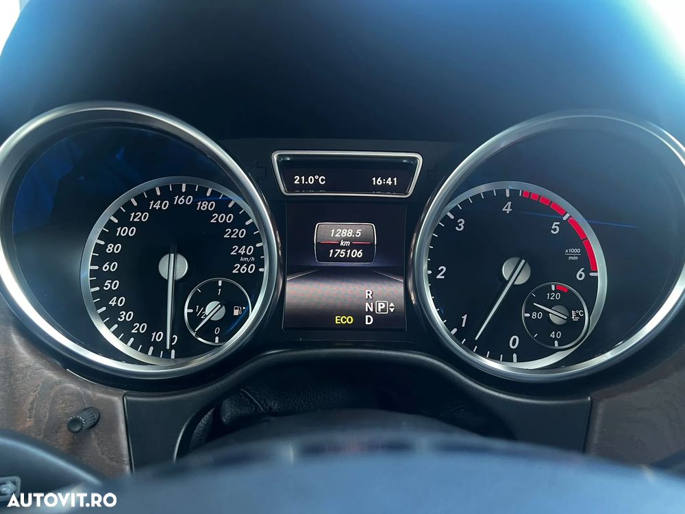 Mercedes-Benz ML 350 BlueTec 4MATIC Aut - 16
