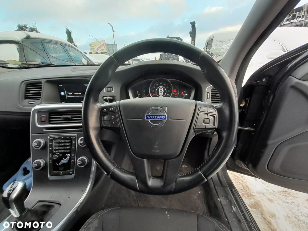 VOLVO S60 II LIFT 2015R KIEROWNICA MULTIFUNKCJA SKÓRA 3 RAMIONA - 1