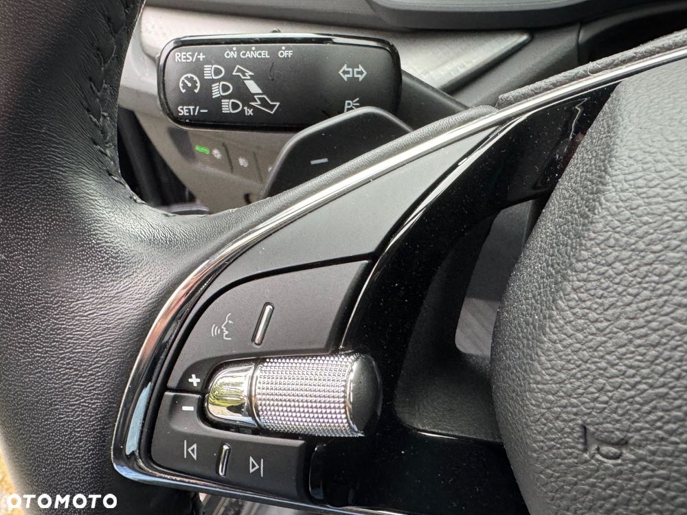 Skoda Octavia 2.0 TDI Selection DSG - 26