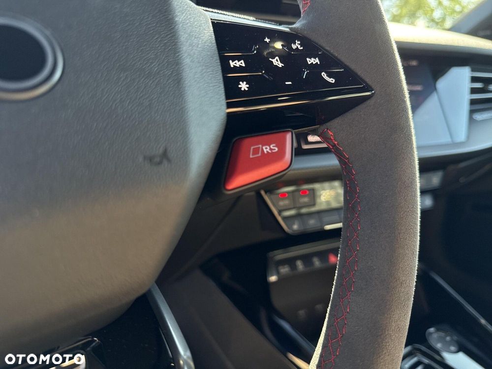 Audi RS3 Limousine - 25