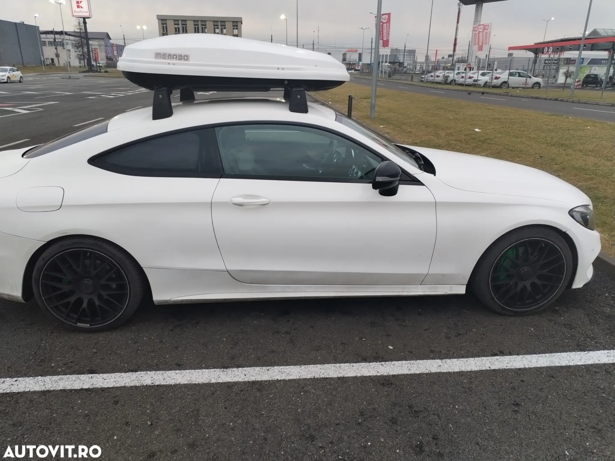 Mercedes-Benz C 180 Coupe 7G-TRONIC AMG Line - 24