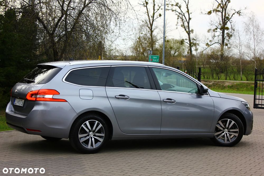 Peugeot 308 BlueHDi FAP 130 Stop & Start Allure - 13