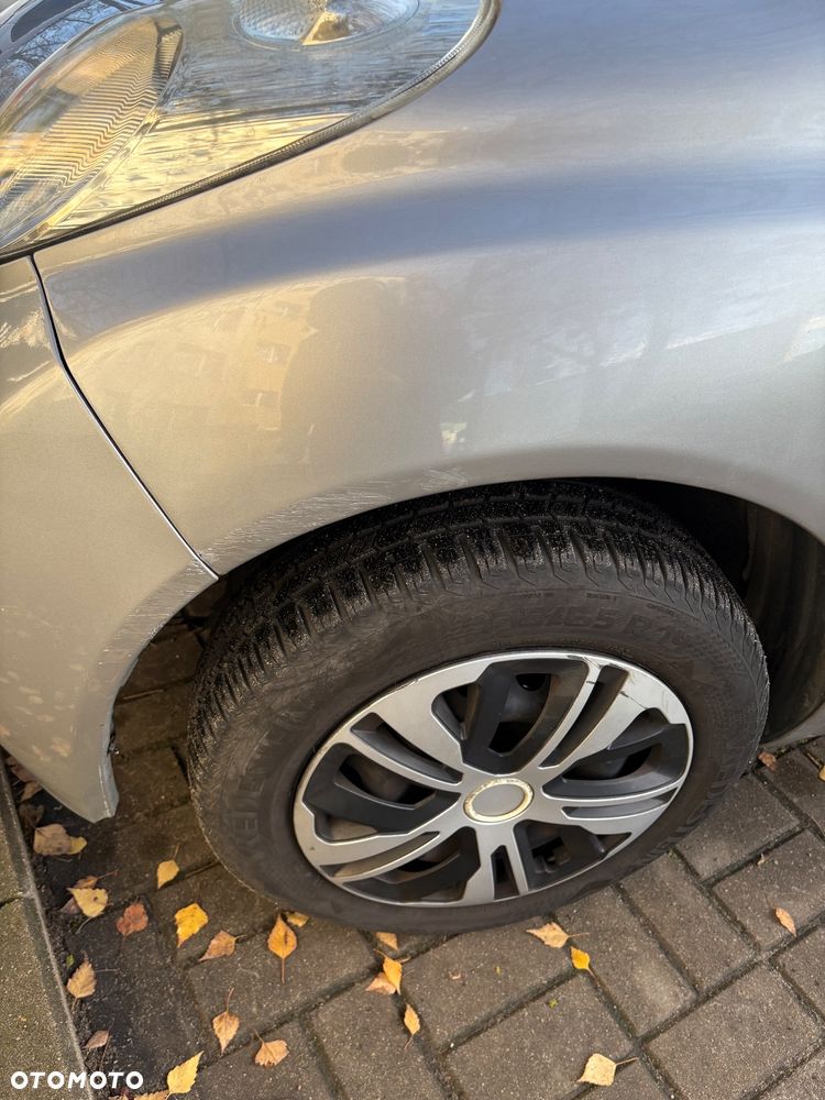 Nissan Micra 1.2 Visia - 6