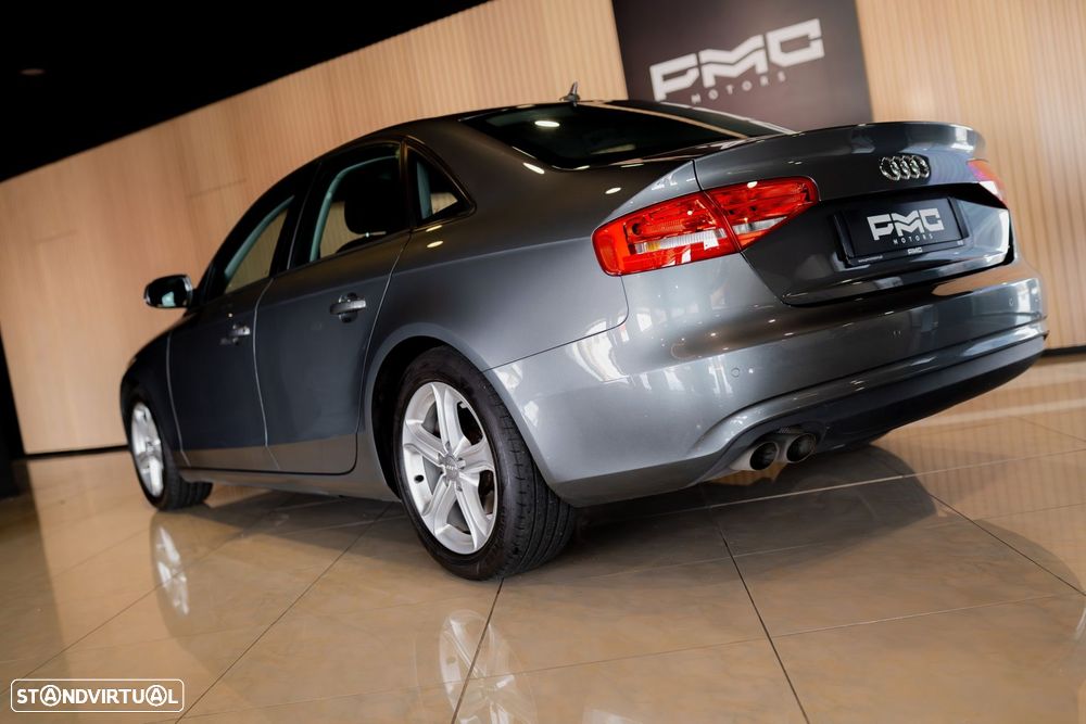 Audi A4 2.0 TDI Advance - 43