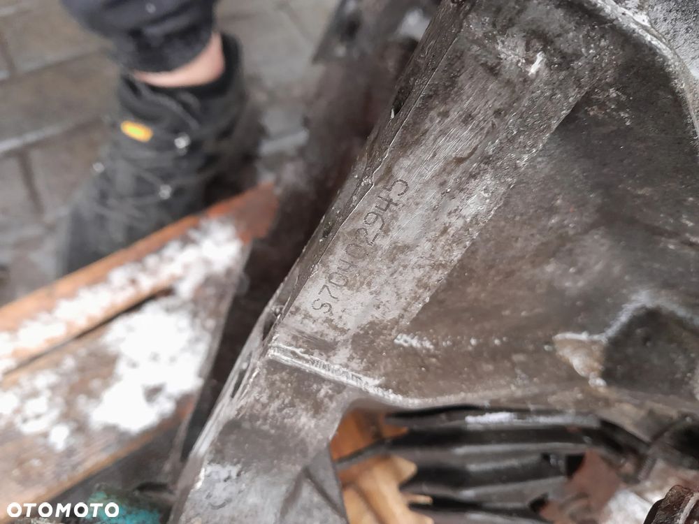 TOYOTA AVENSIS T25 SKRZYNIA BIEGÓW MANUALNA 2.2 DIESEL - 5