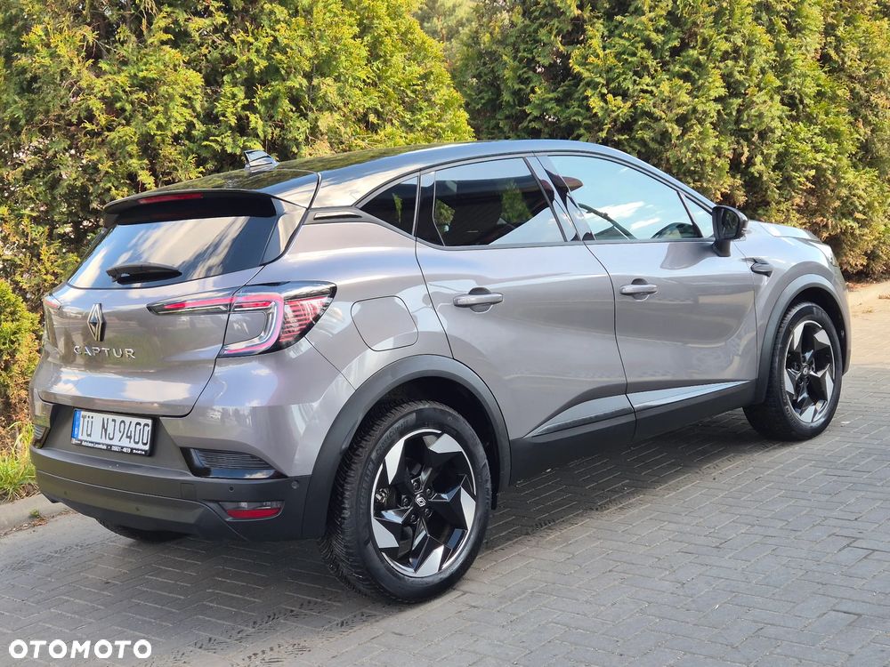 Renault Captur TCe Mild Hybrid 140 GPF TECHNO FAST TRACK - 10