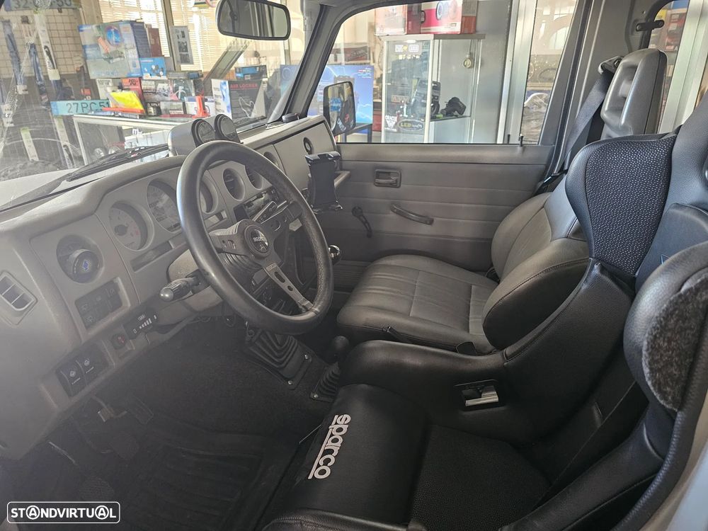 Suzuki Samurai - 10
