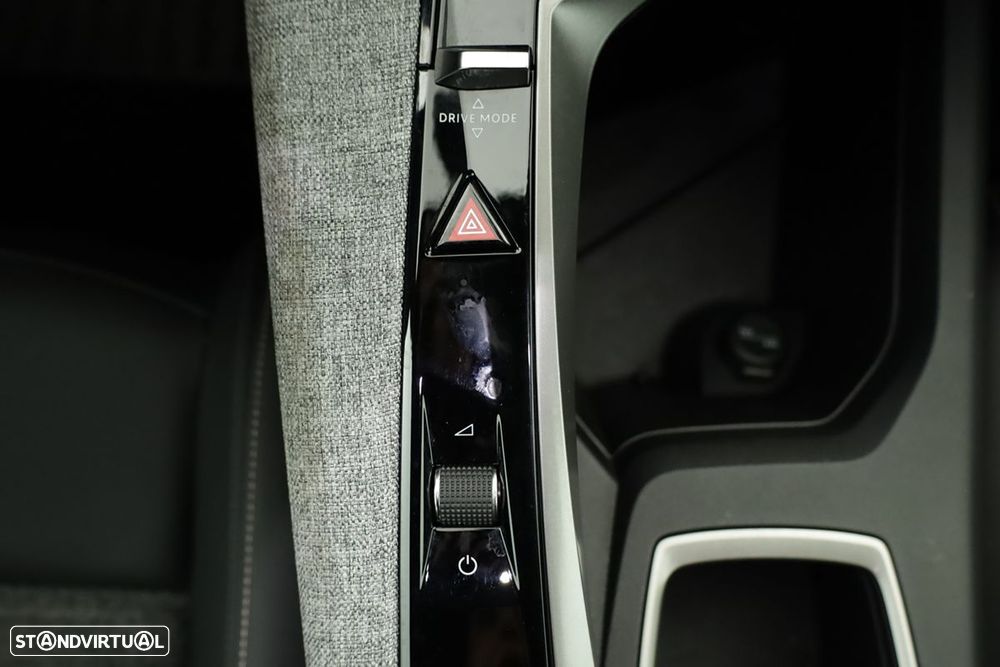 Peugeot 3008 1.2 Hybrid Allure e-DCS6 - 11