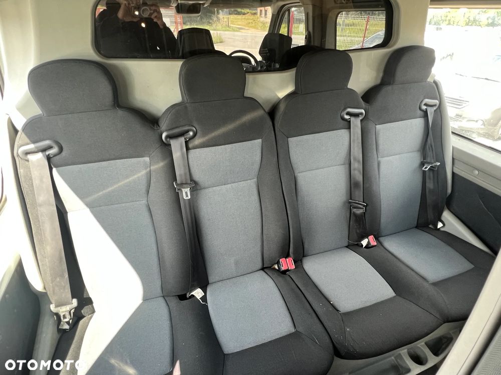 Renault Master 2.3 DCI - 13