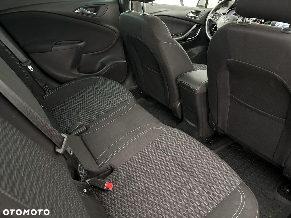 Opel Astra - 23