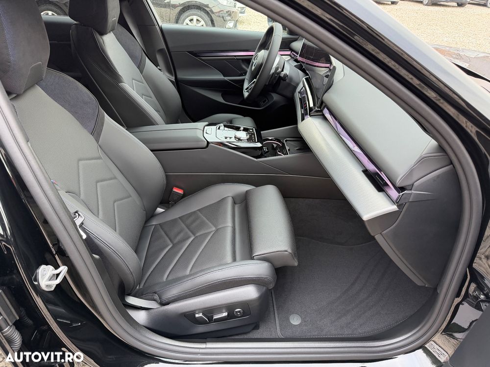 BMW Seria 5 520d AT MHEV - 12