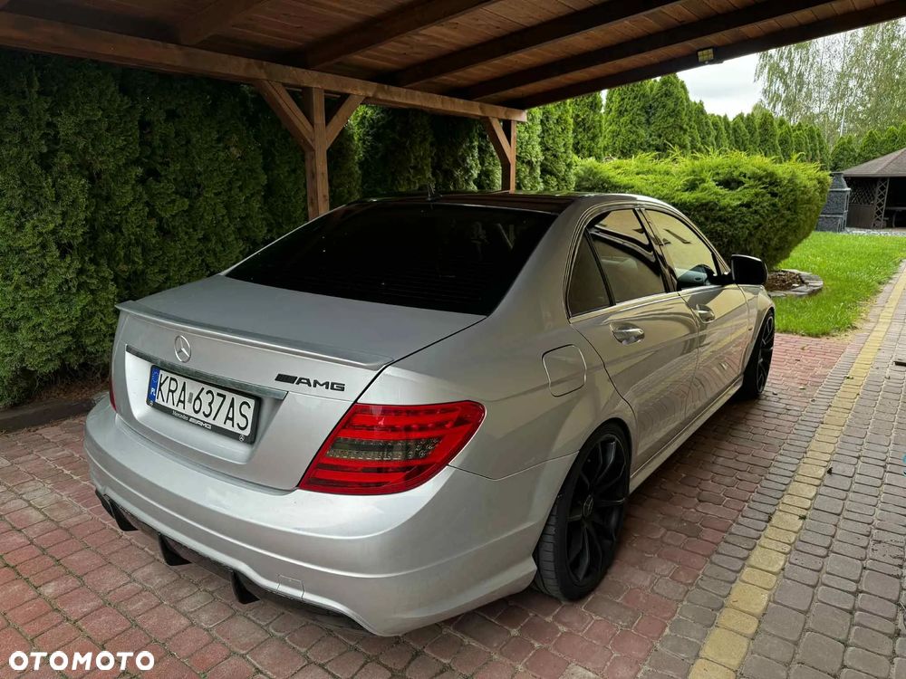 Mercedes-Benz Klasa C 200 T Kompressor Elegance - 29