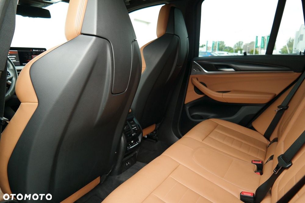 BMW X3 - 11