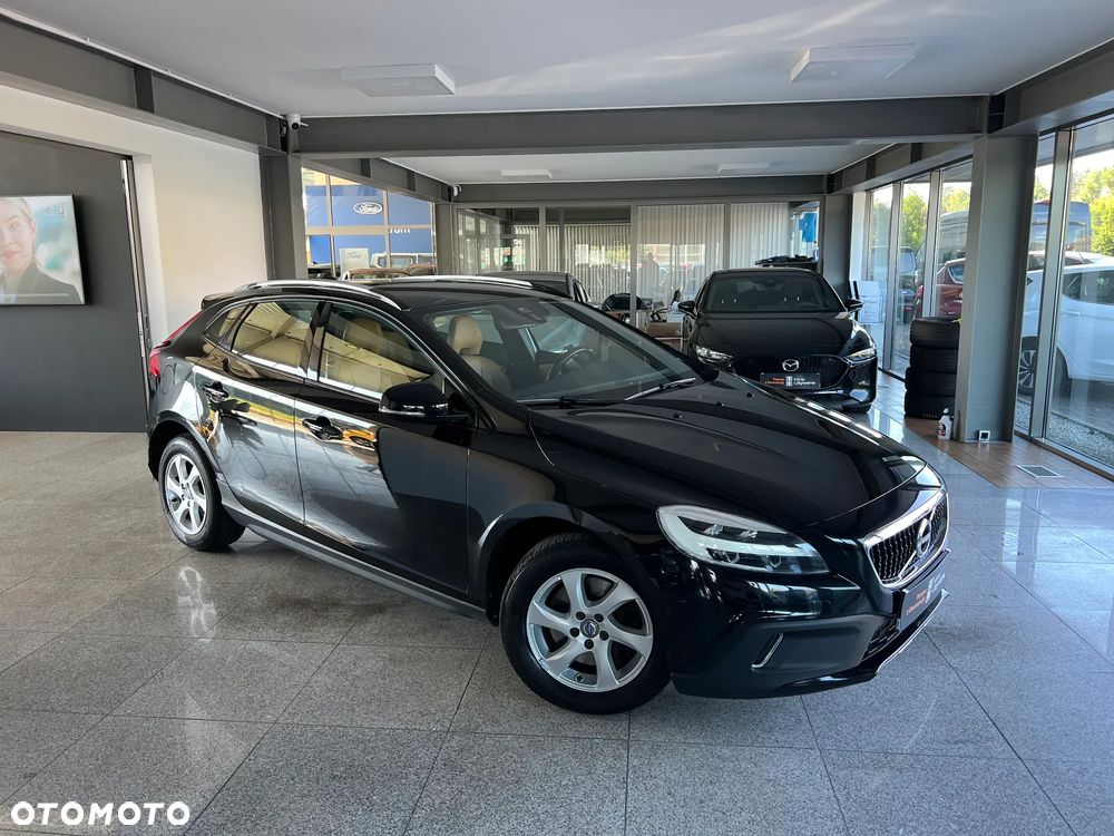 Volvo V40 Cross Country D3 Drive-E Summum - 2
