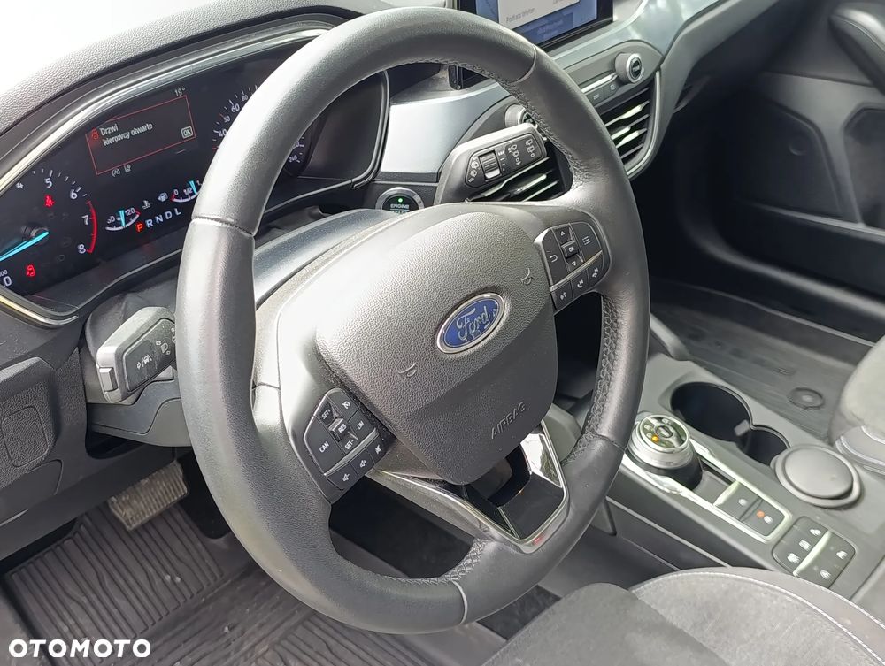 Ford Focus - 10