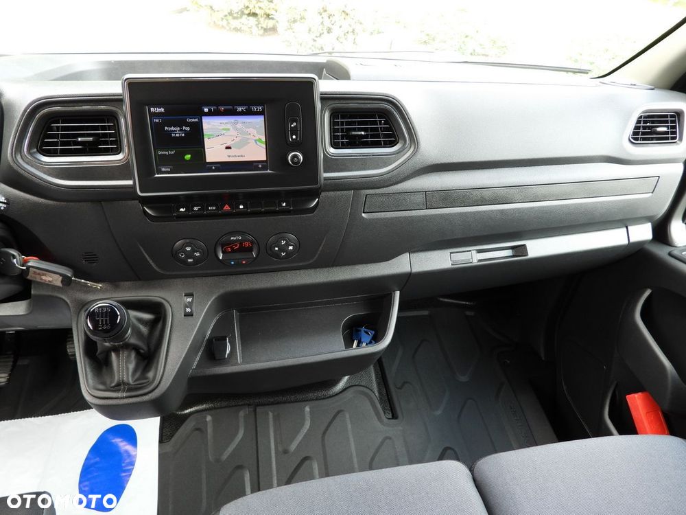 Renault MASTER PLANDEKA 10 PALET TEMPOMAT NAWIGACJA LEDY PNEUMATYKA KLIMATYZACJA  165KM - 34