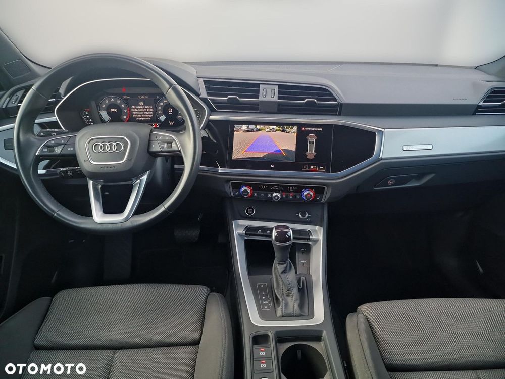 Audi Q3 - 13