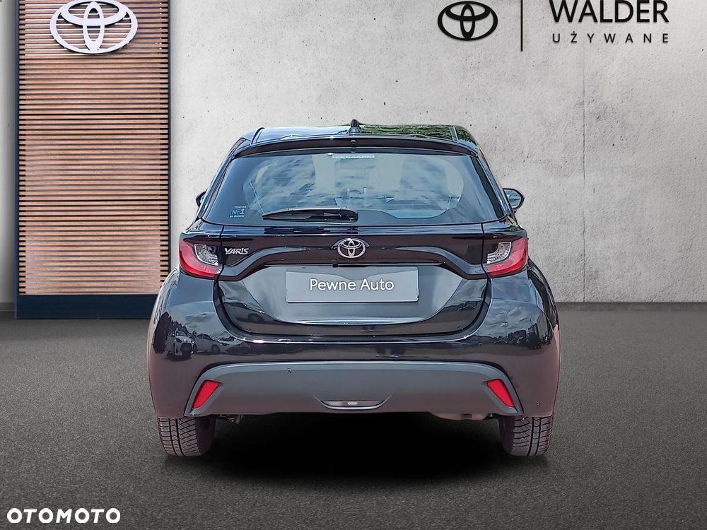 Toyota Yaris 1.5 Active - 8