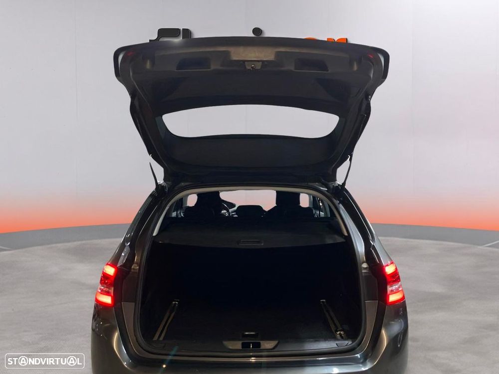 Peugeot 308 SW - 22