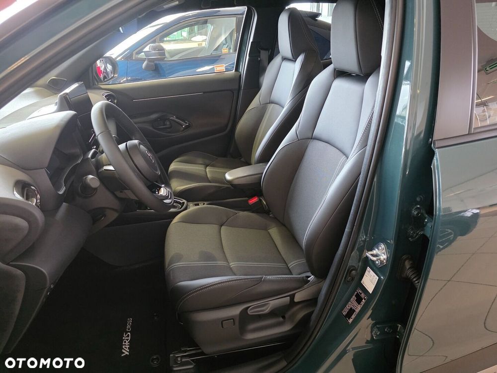 Toyota Yaris Cross Hybrid 1.5 Executive - 5