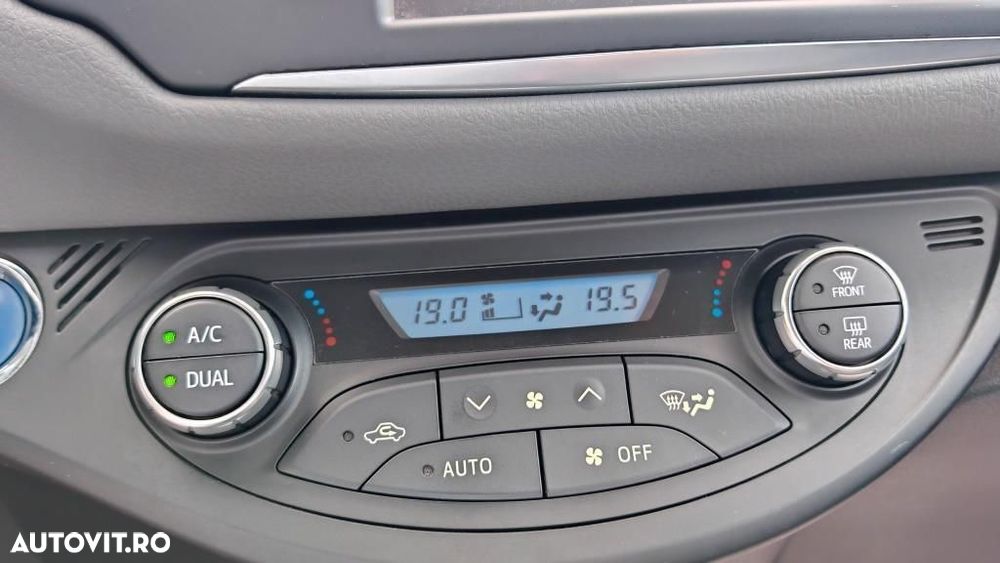 Toyota Yaris - 19